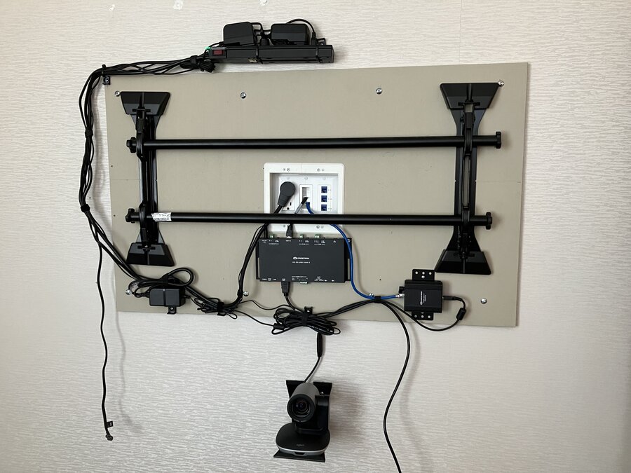 TV mount Installation